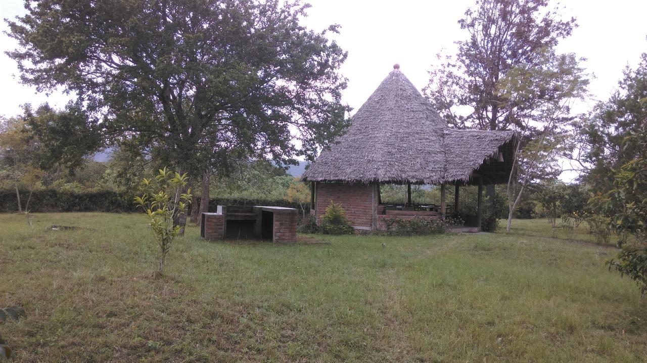 Meru Mbega Lodge Usa River Exterior photo